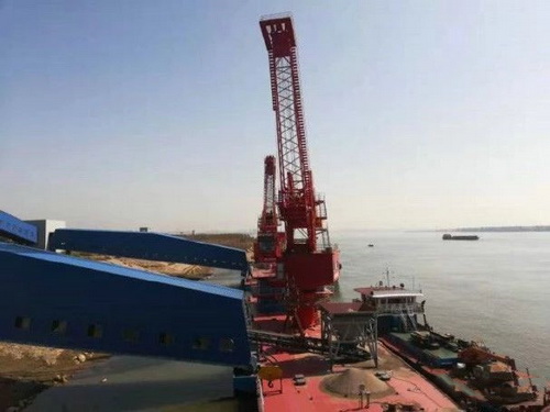 湖北一永久性砂石集并中心建成，總投資約2.5億元，年設(shè)計吞吐量360萬噸